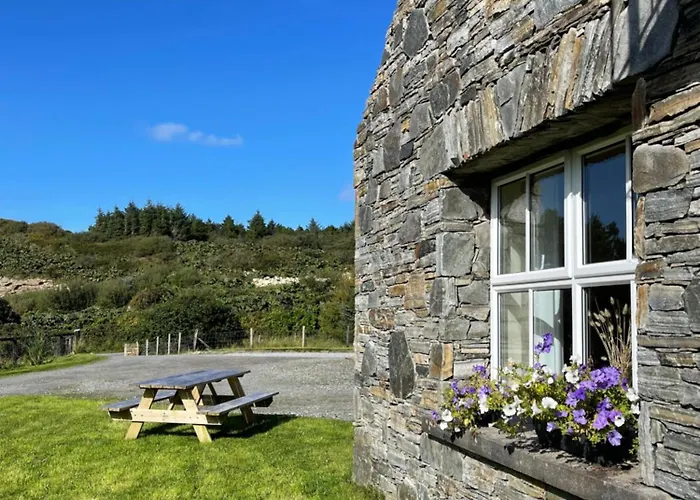 Shanakeever Farm - 2 Bedroom * Clifden